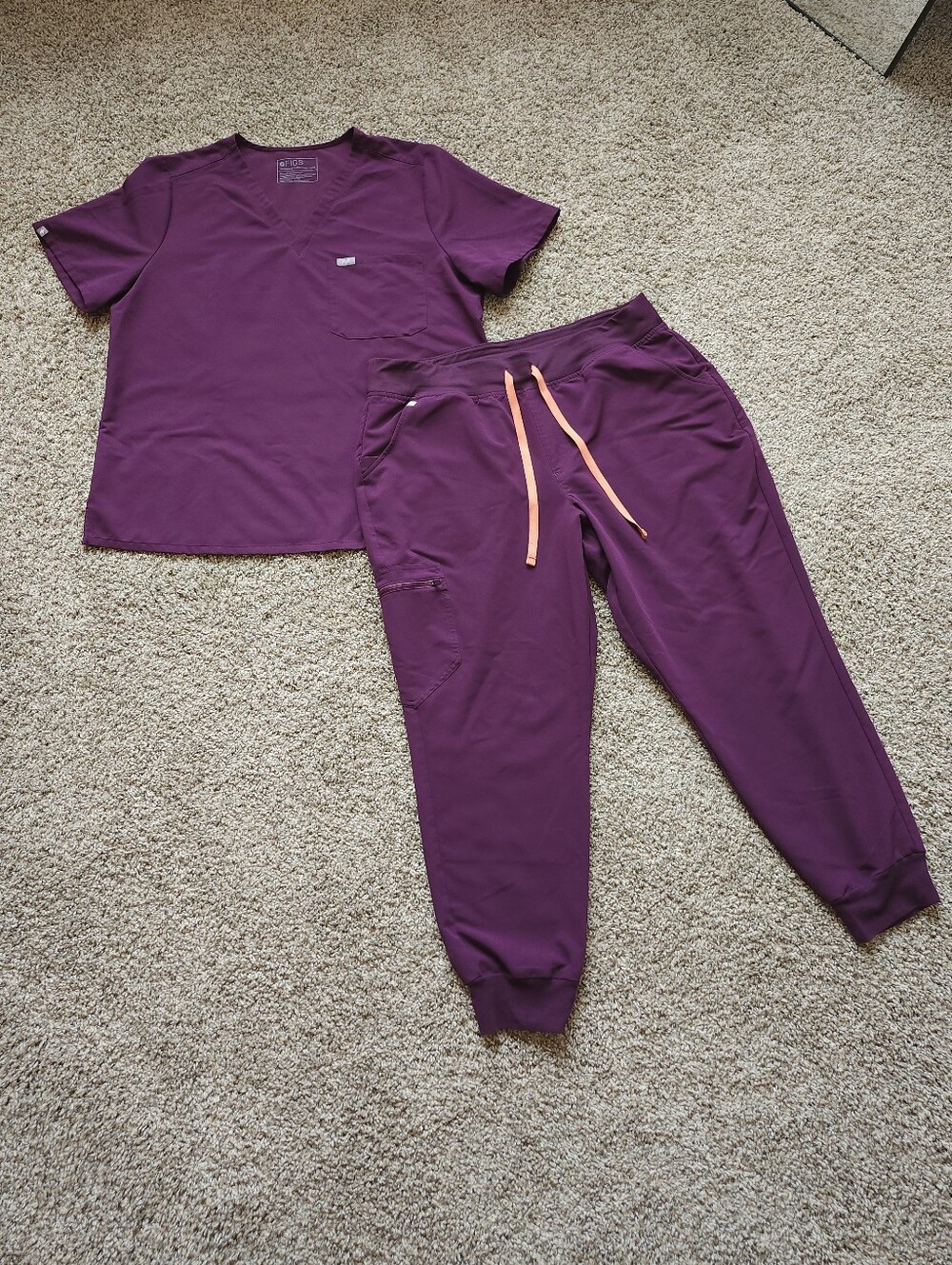 Figs Womens Scrubs Set Deep Purple Catarina Top XXL Zamora Bottom Jogger XXL/P